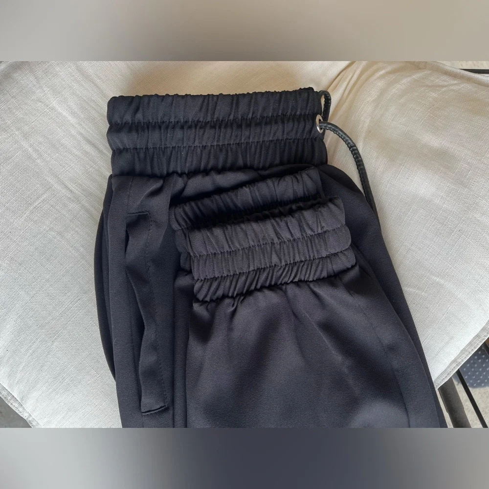 ZARA Black Jogger - Picture 4 of 5